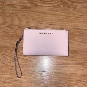 Brand new !! Michale Kors